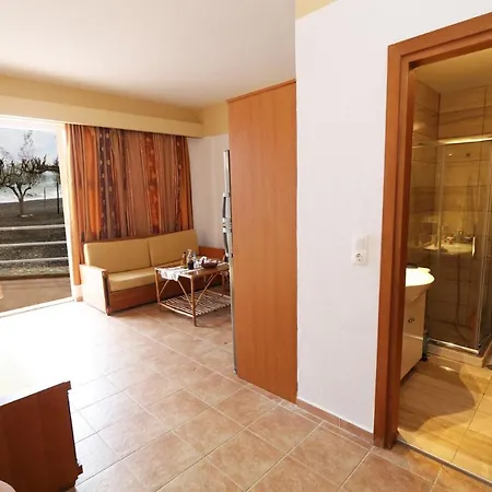 Tris Ekklisies Beachfront - Ammos Апартаменты *